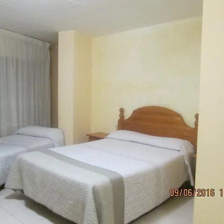 Vendégház Pensio L'avi Pep